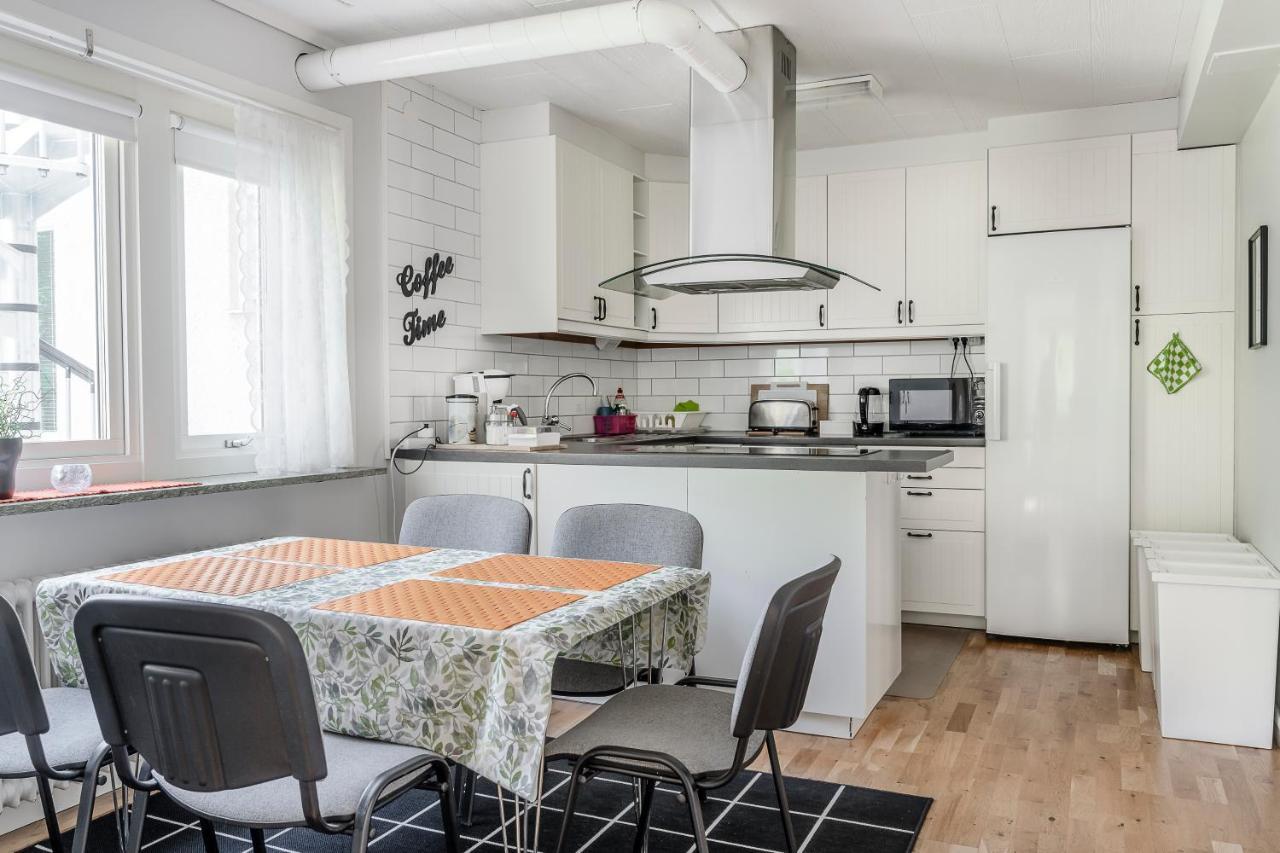 Vandrarhemmet Stranden Mora község Kültér fotó